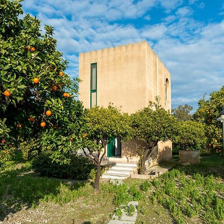 Вилла The Tower With The Orange Tree Garden Ялиссос Экстерьер фото